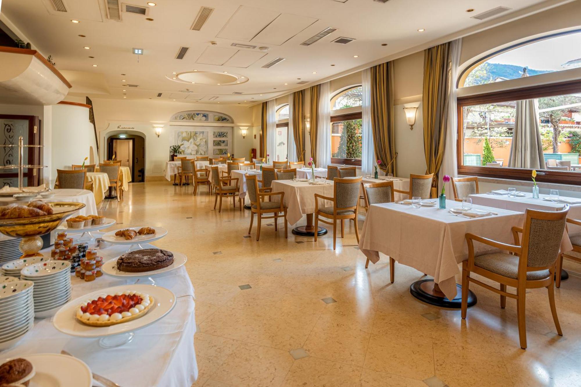 Hotel Cala Del Porto Vibo Valentia Marina Bagian luar foto