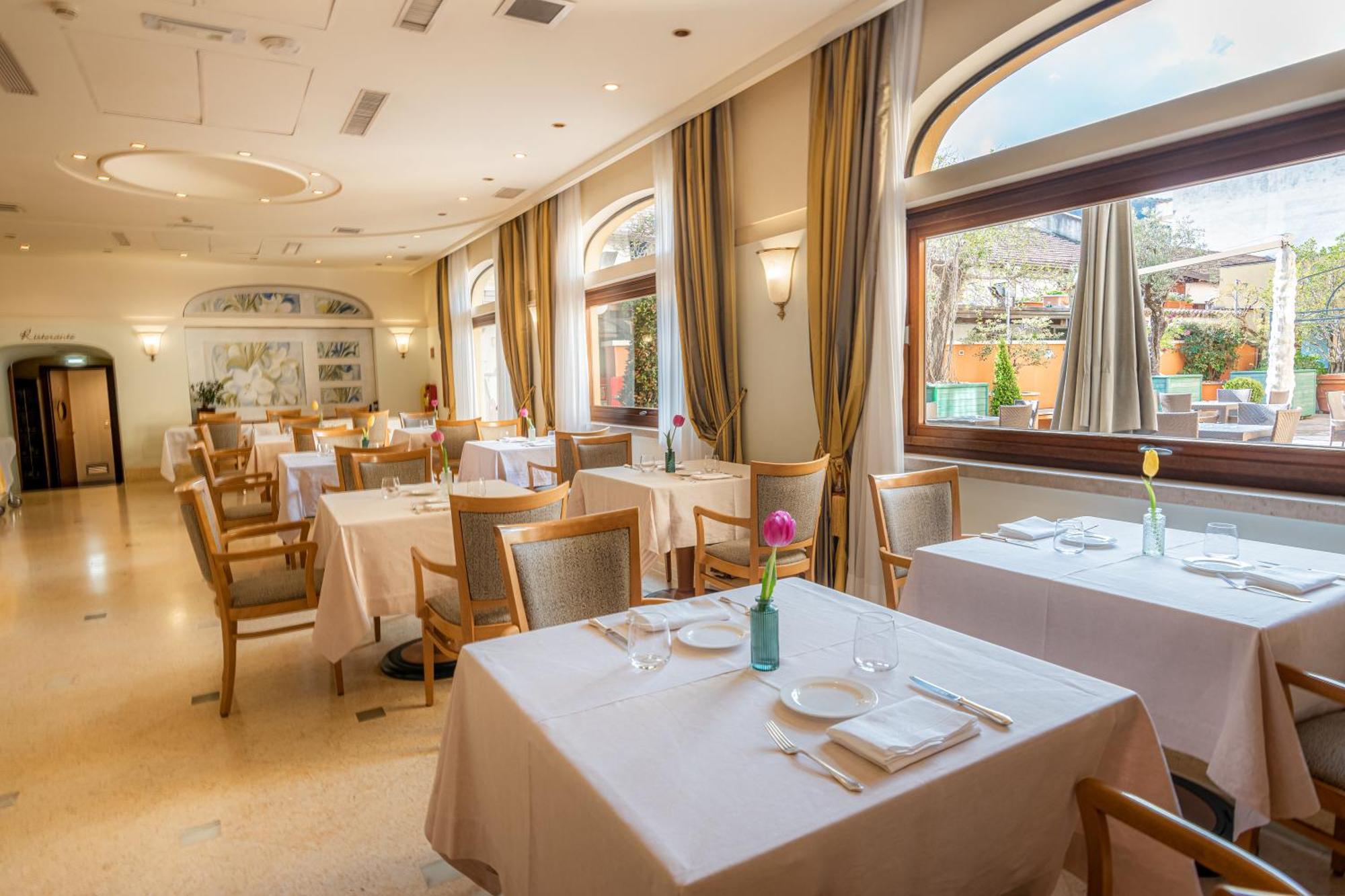 Hotel Cala Del Porto Vibo Valentia Marina Bagian luar foto